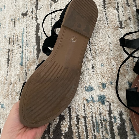 Steve Madden Sandals - Picture 3 of 3